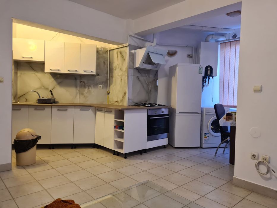 Apartament de inchiriat