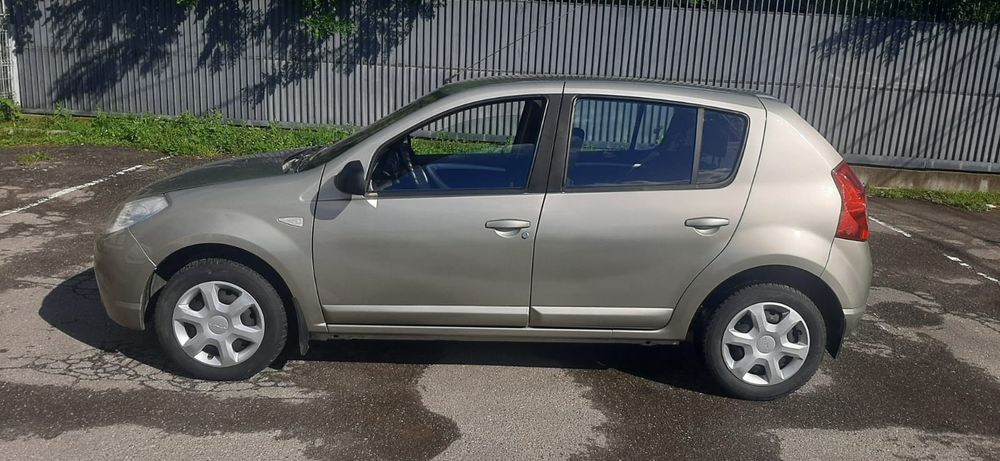 DACIA Sandero 2009 — imagine 2