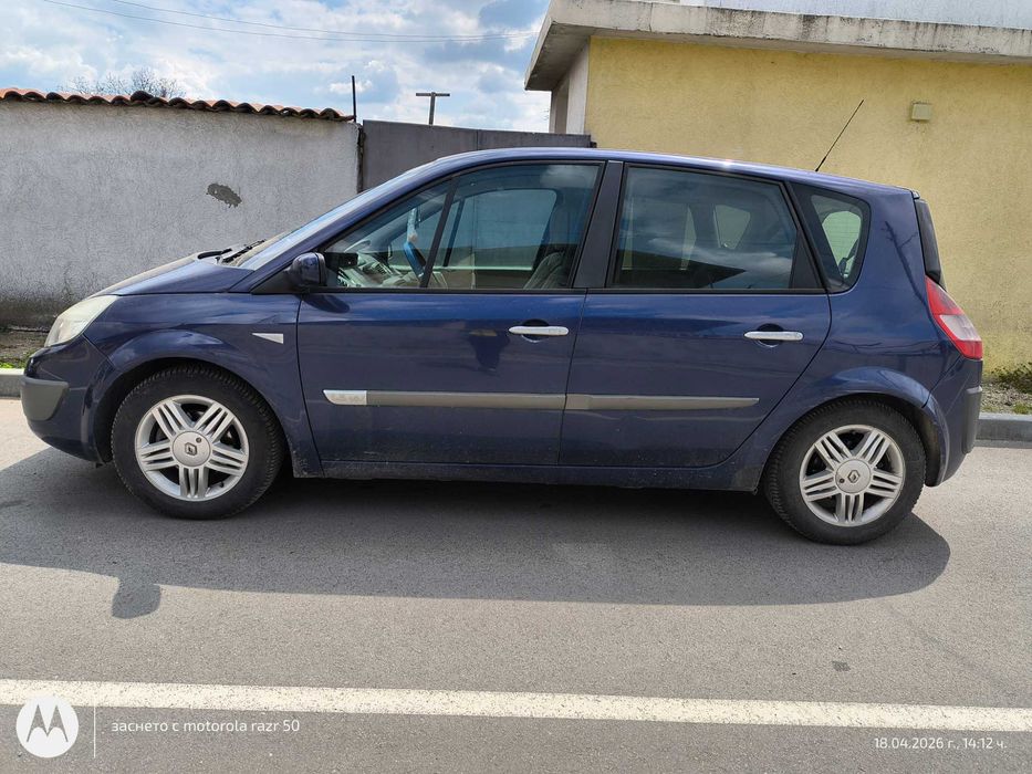 Продава се Рено Меган Сценик