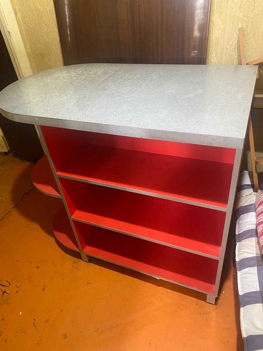 продается стол-тумба