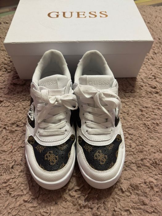 adidasi guess femei originali