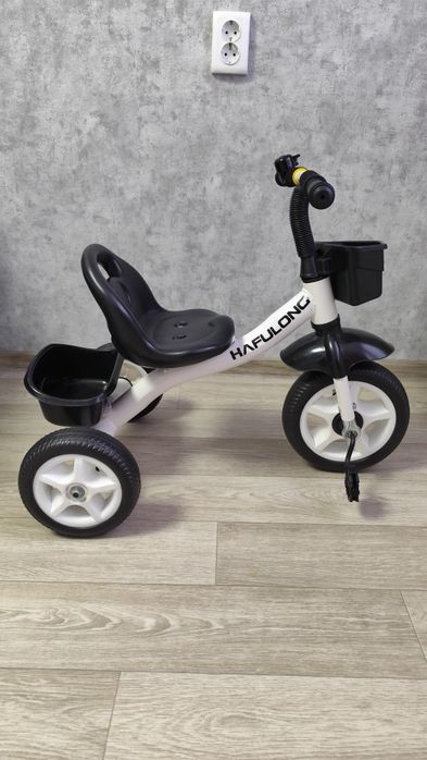 Продам отличный велик трёхколёсный