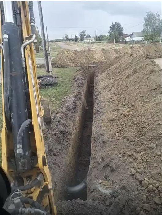 Экскаватор, погрузчик 3в1, ковщ 60,40, гидромолт