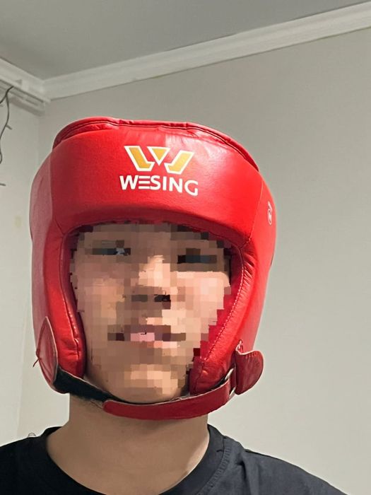 есть шлемы каратэ, бокс