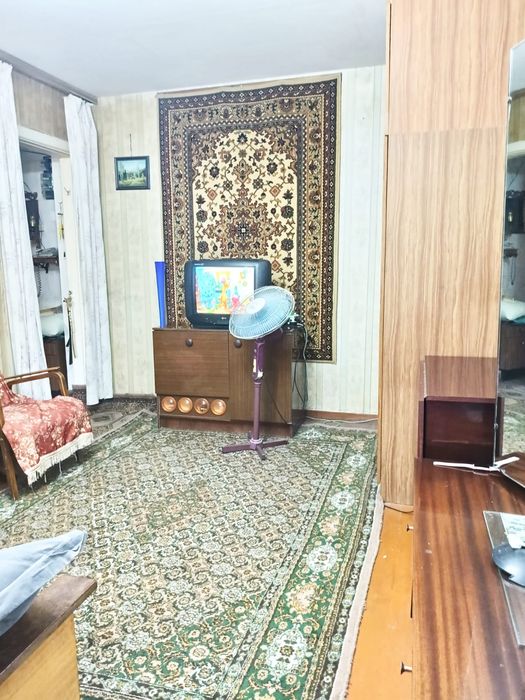 2 комнатная квартира 60² территориально "Шодлик","Искра".