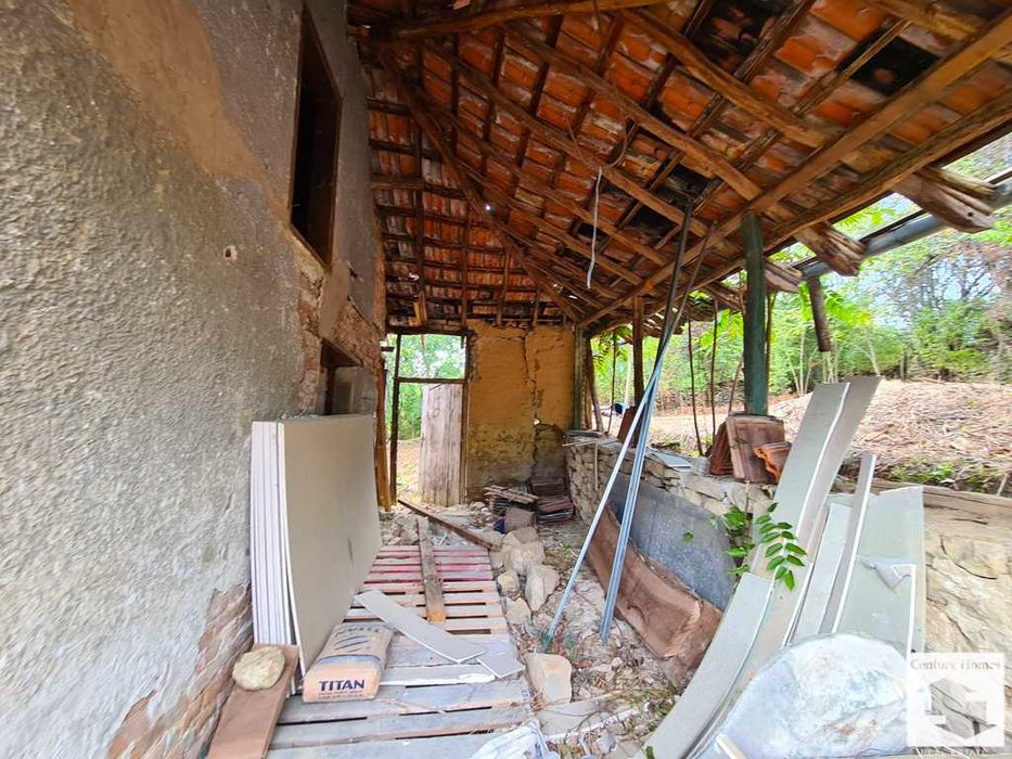 116196 Частично реновирана къща в с.Церова Кория, 15 км. от В. Търново