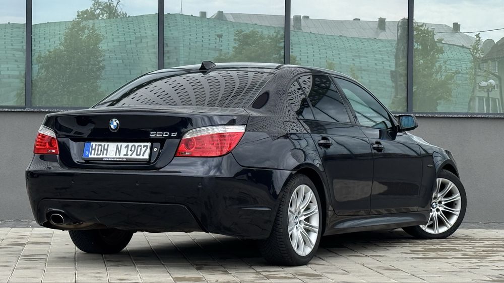 Bmw 520d LCI M Pachet Fabrica - Automat