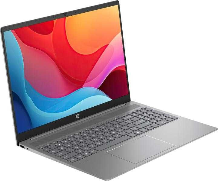 HP pavilion 16 AMD ryzen 5 8540U/DDR5 8GB/NVME 512GB/Display 16' FHD+