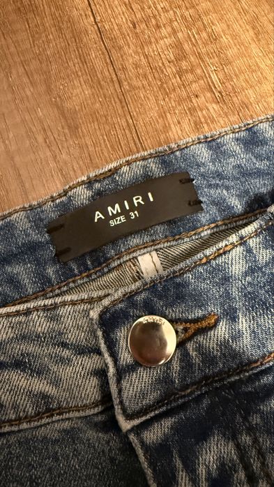 Blugi Amiri