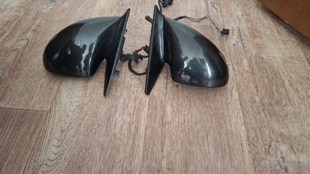 Продам боковые зеркала Шницер на БМВ Е38