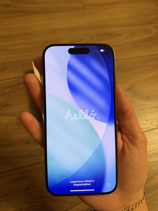 Iphone 15 pro 256  идеальный