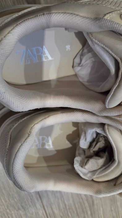 Продавам дамски кожени кецове ZARA