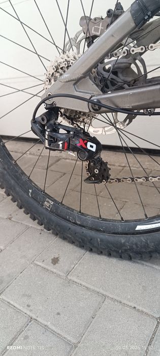 Продавам DH mountain bike Vitus Dominer