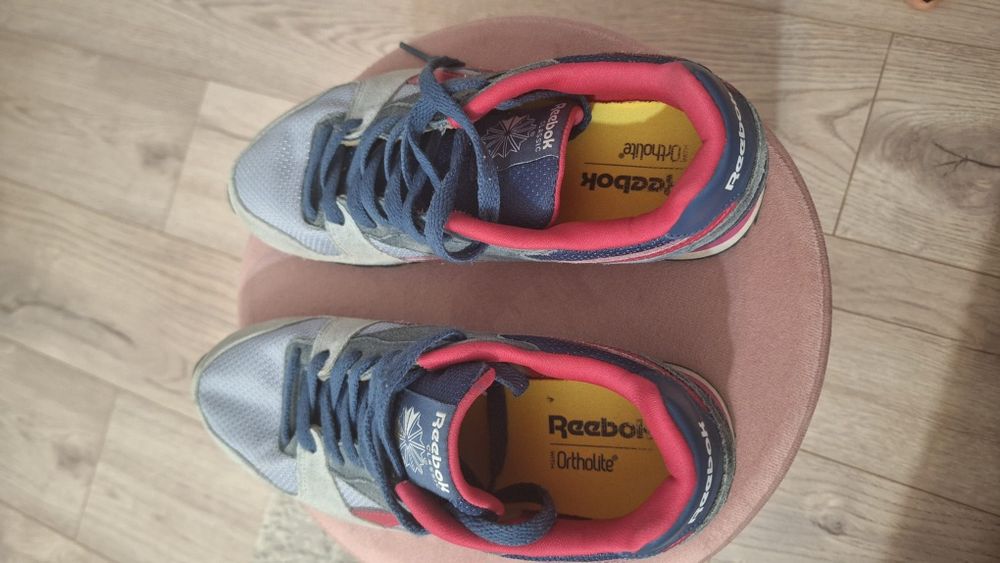 Adidași damă,Reebok ,nr 37/24 cm