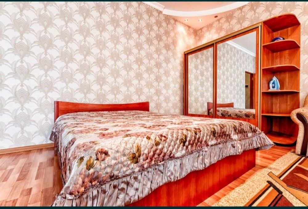 Сдам длительно квартиру. Байтерек.