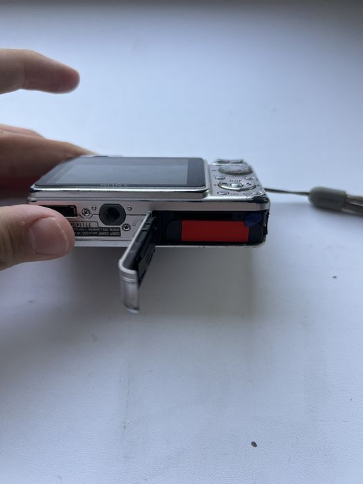 Sony Cyber-shot DSC-W110 мыльница