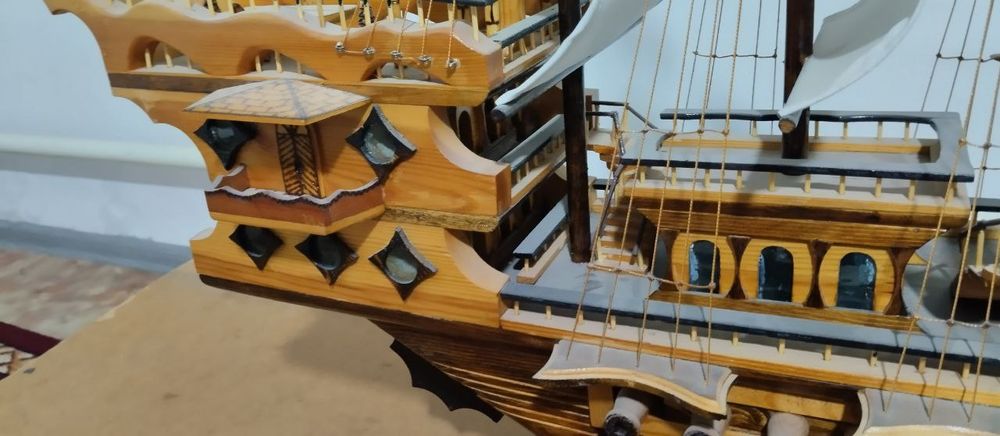 Парусник ручной работы