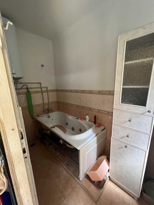 Дава се под наем Етаж от къща в Бургас, Възраждане - 100 кв.м за 250 € - Снимка #6