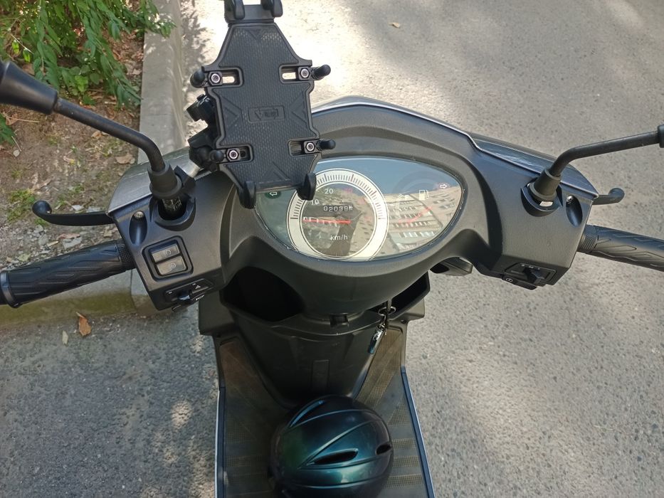 Продается Мопед JET MOTO M8
