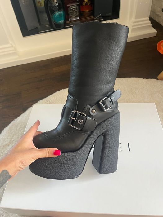 Боти Casadei 37,5