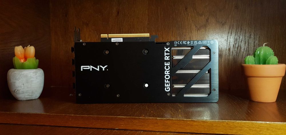 GeForce RTX 4070 Super 12GB