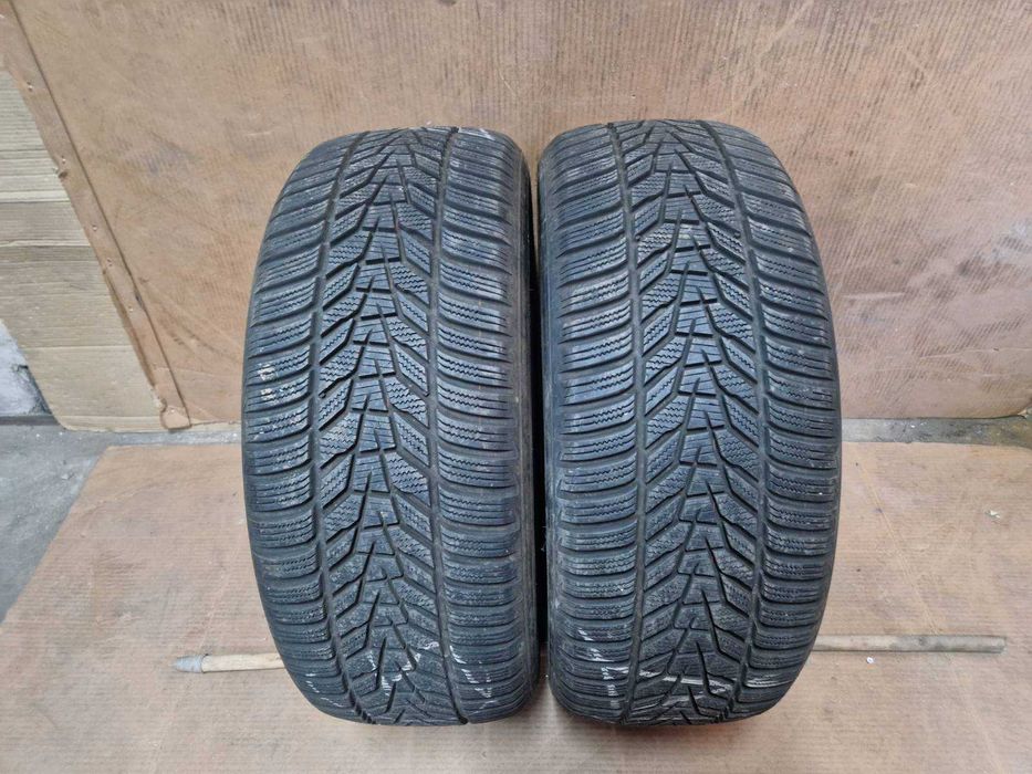 2 Hankook R19 245/50
зимни гуми
DOT3220