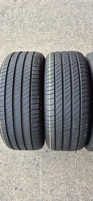 4 anvelope vara Michelin 225/45/17,dot 2022.Pretul este pe bucata.