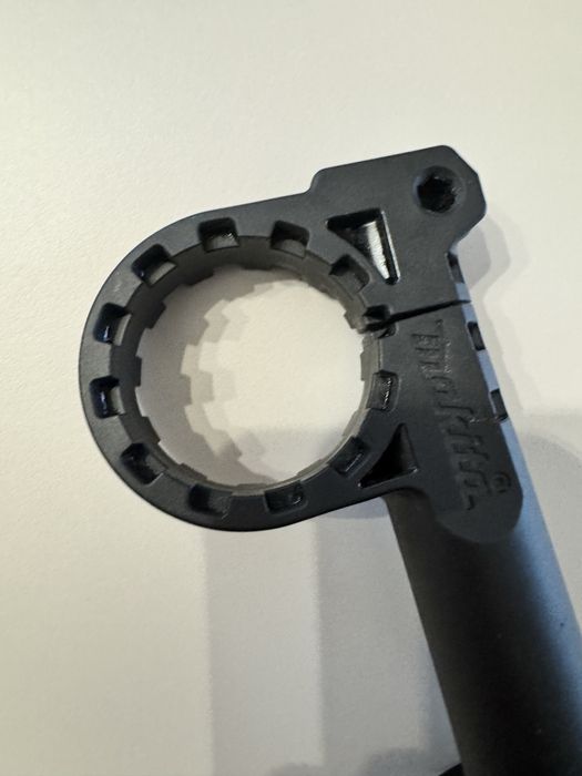 Странична дръжка за дрелка Makita