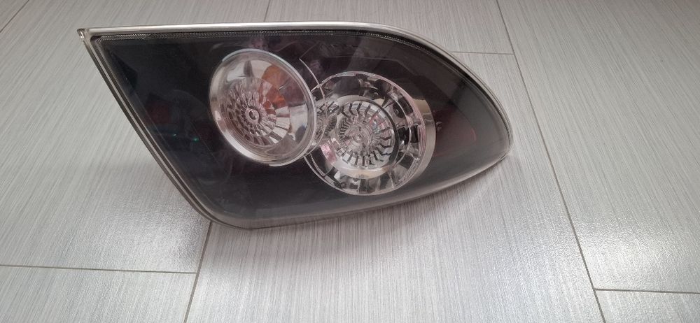 Стоп ляв външен LED  Mazda 3 хечбек 2006г.