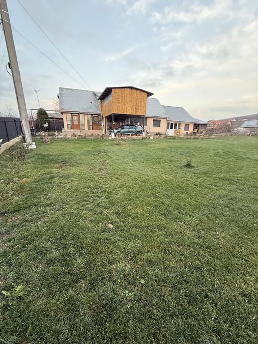 Casa teren intravilan