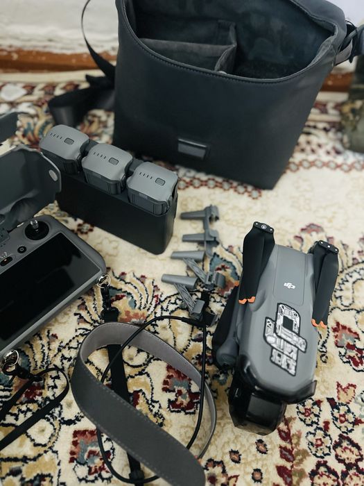 DJI AIR 3S дрон м