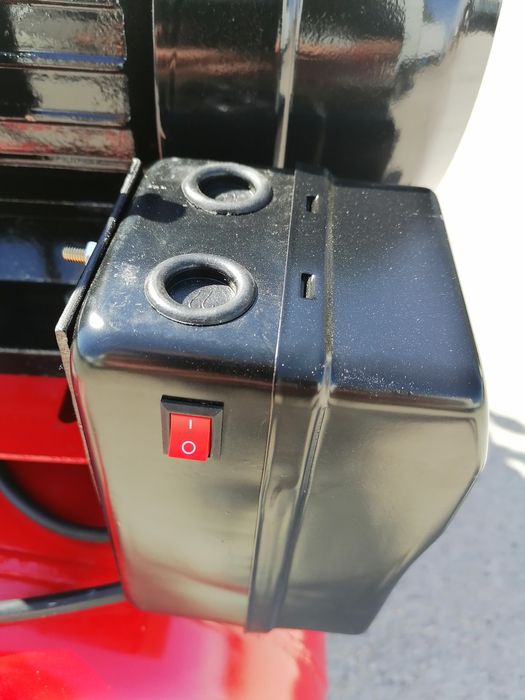 300 литра Професионален компресор за въздух