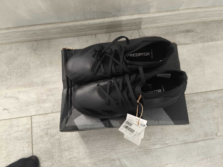 Бутонки, обувки ADIDAS Predator за футбол детски №35 1/2