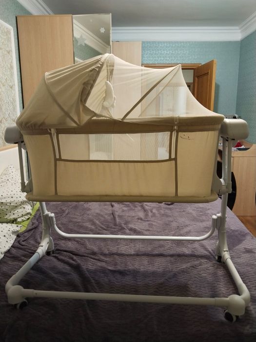Срочно продам детскую кроватку