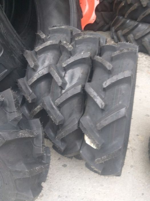 Anvelope 7-14 BKT noi cu garantie cauciucuri tractor japonez fata R14