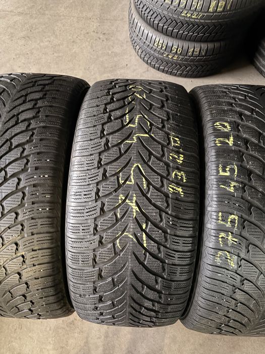 Anvelope iarna 275/45/20 Nokian Tyres WR SUV 4 110V 275 45 20 R20