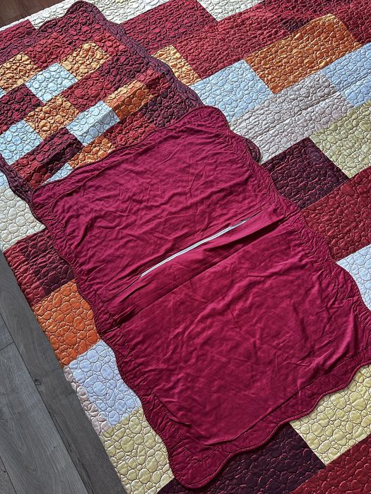 Продам б/у покрывало