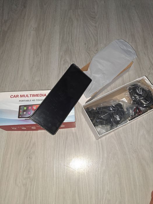 CarPlay /Android  0877 877 057