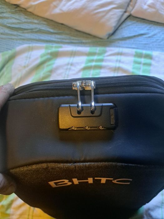 Раница с ключалка Pierre Delone