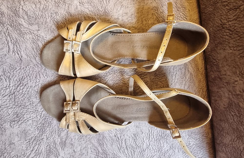 Бальные туфли 38р