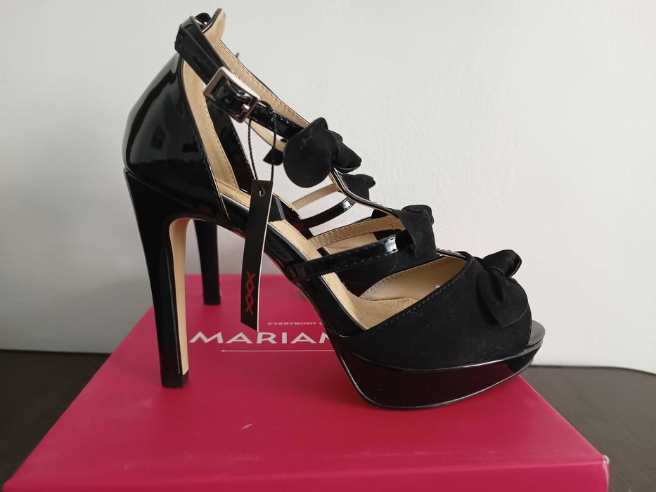 Sandale (mai multe modele)noi la 50 de lei