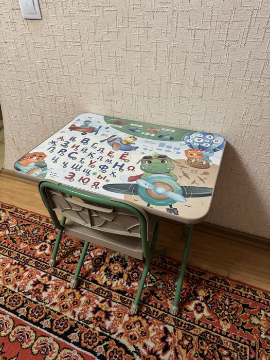 Детские стол и стул