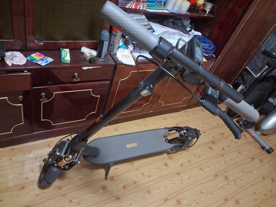 Trotineta electrica Ninebot G30 2