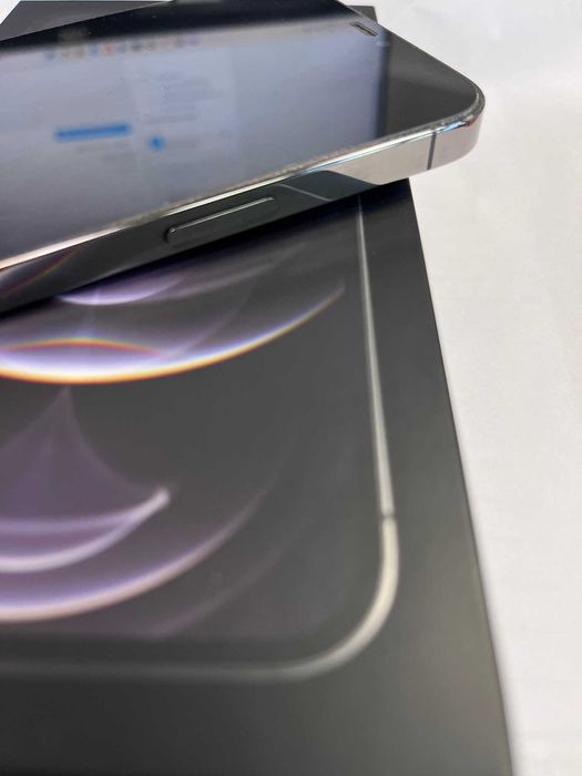 iPhone 12 Pro Max – Graphite, 256 GB