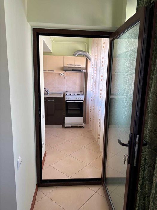 Inchiriez apartament 2 camere