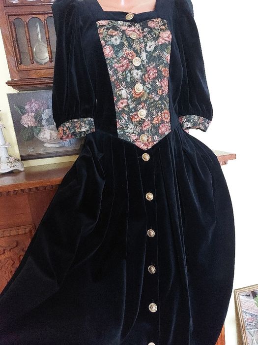 Rochie noua exceptionala din catifea naturala cu  platca jaquard