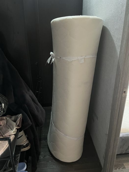 Матрас 160*200.