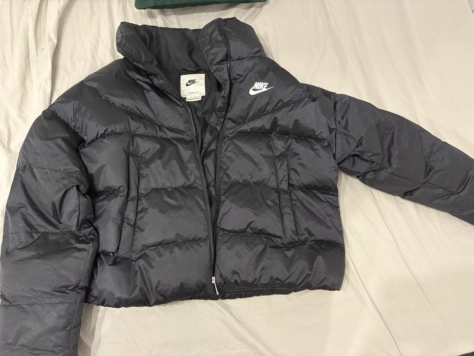 Geaca nike S originala