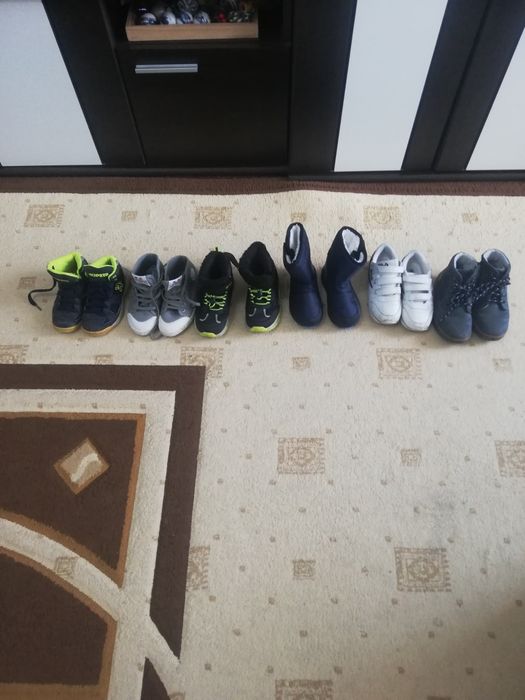 Vând adidași nr 30 31 și 28 în stare foarte bună