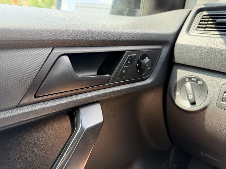 VOLKSWAGEN Caddy 2016 — imagine 5